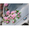 Roze versiering voor bruiloft auto