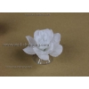 Witte rozen met zuignappen voor trouwauto decoratie DEK5012
