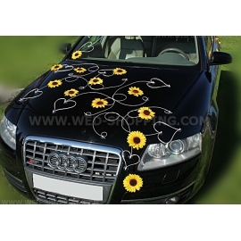 Bruiloft decoratie auto zonnebloemen