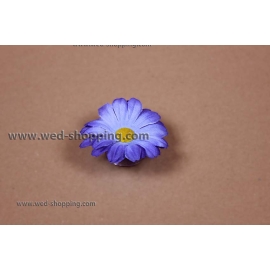 Blauwe Madeliefjes met zuignappen voor trouwauto decoratie
