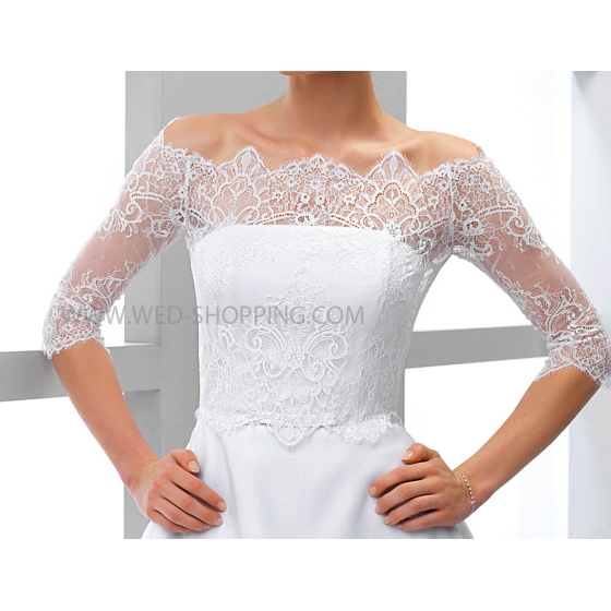 Blote schouders kant bolero topje met knoopjes op de rug K0031B