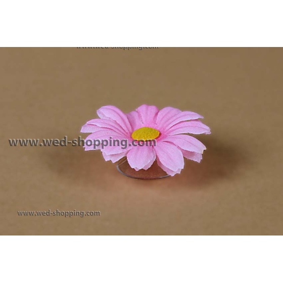 Roze madeliefjes met zuignappen voor trouwauto decoratie DEK5003