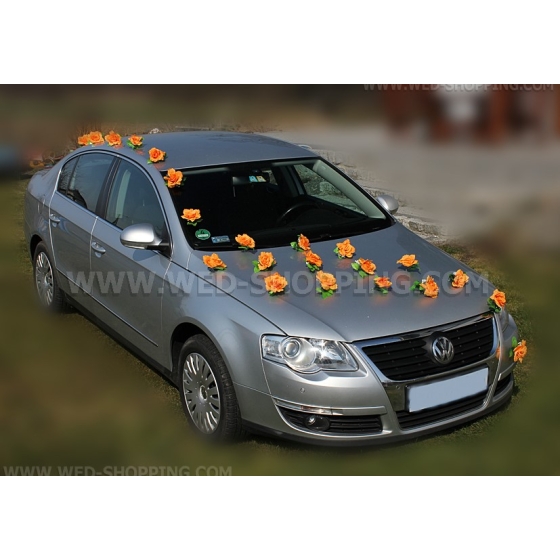 Oranje rozen witte harten versiering trouwauto DEK1550