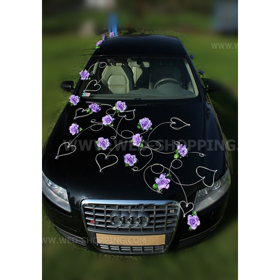 Bruidsauto versieren licht lila rozen en hart